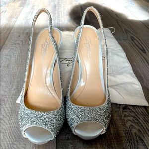 Silver Bead and Rhinestone Encrusted Imagine Vince Camuto Stiletto Size 7.5
